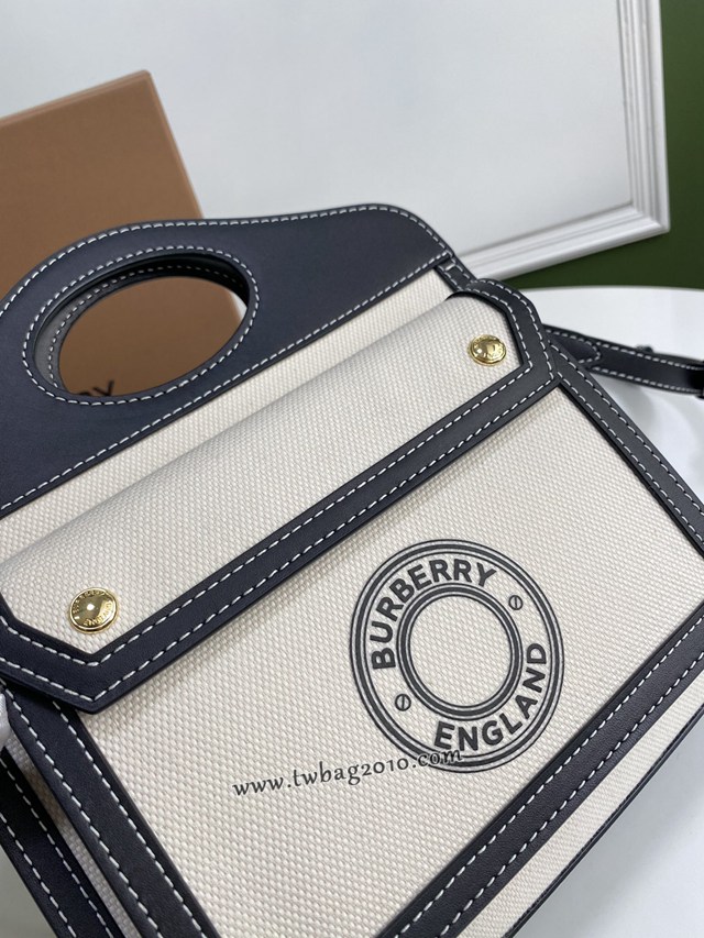 Burberry專門店新款小號撲克包 巴寶莉焦糖咖啡奶油白手提托特包 yxb1106